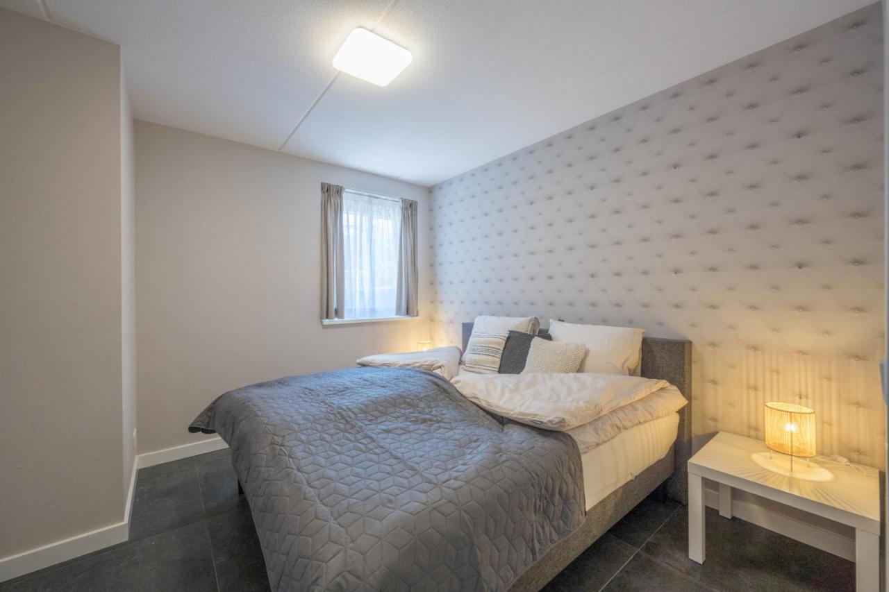 Meerzicht 24 - Luxury Family Accommodation With Beautiful Lake Side View Uitgeest 외부 사진
