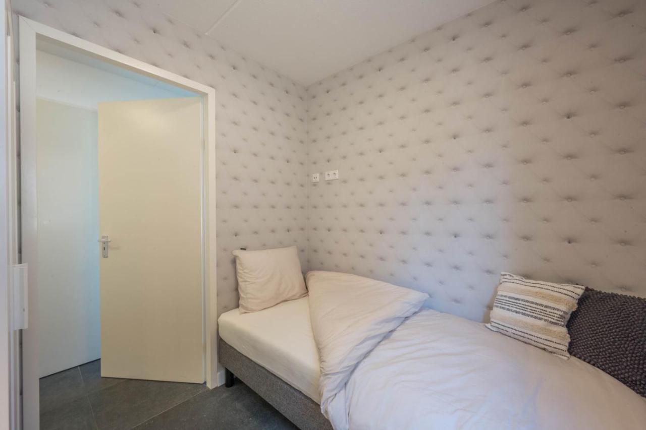 Meerzicht 24 - Luxury Family Accommodation With Beautiful Lake Side View Uitgeest 외부 사진